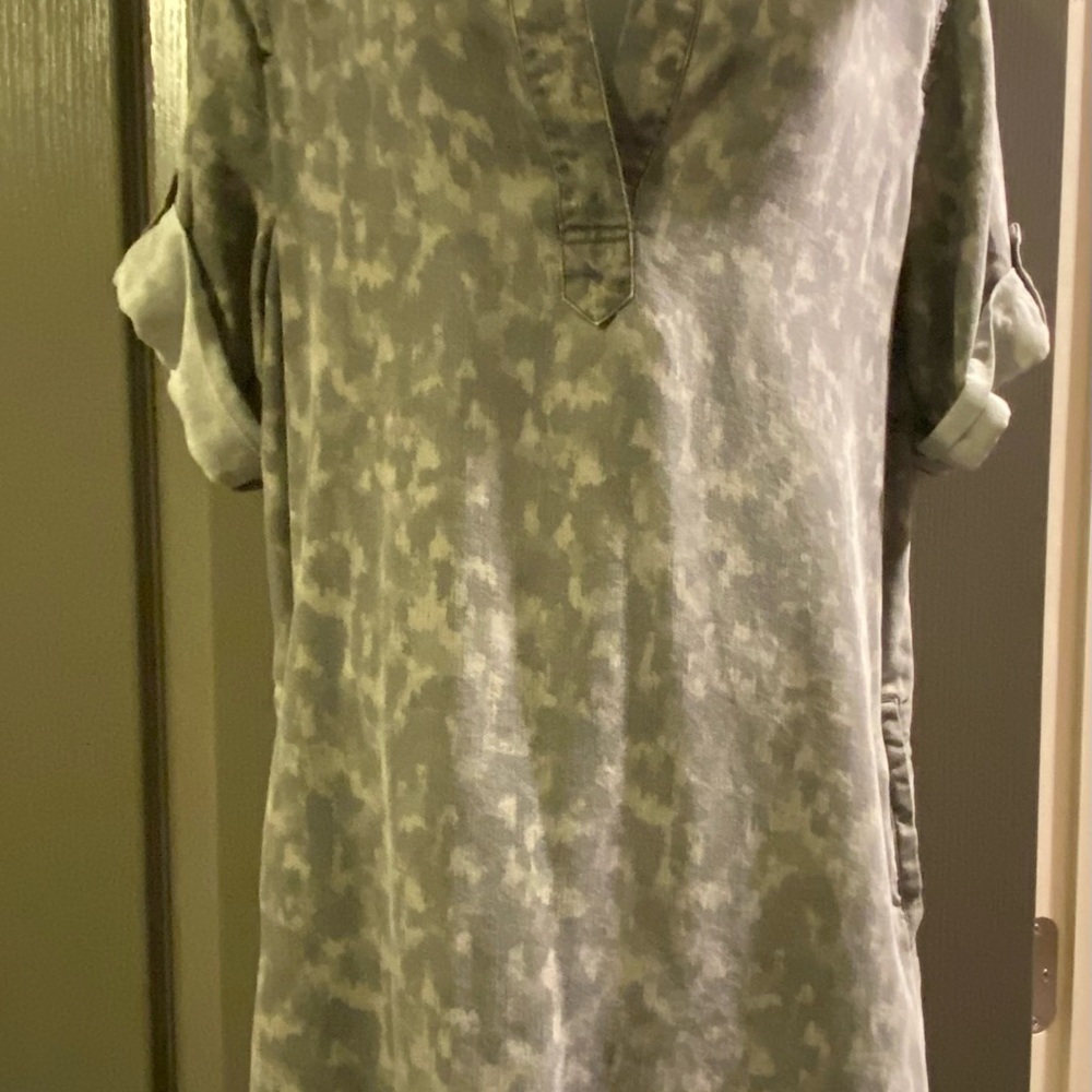 Tunic camo print dress with pockets